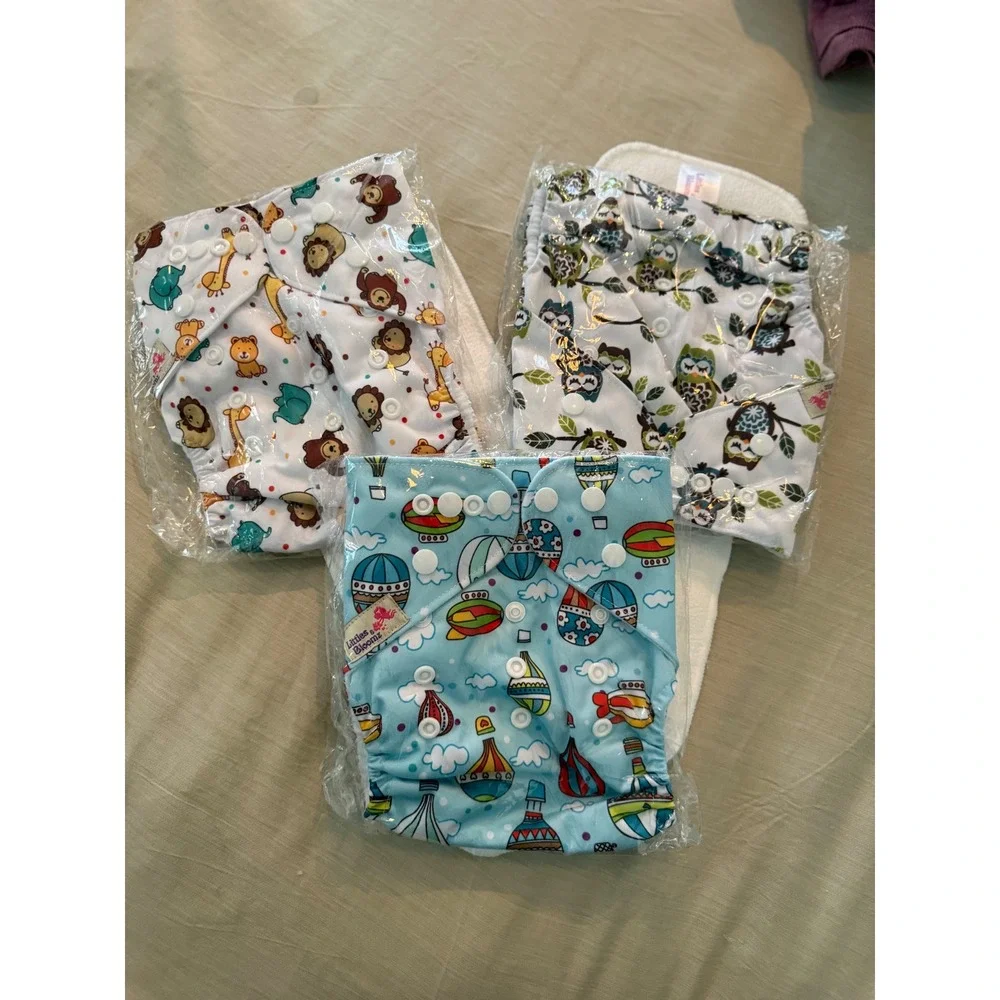 Littles & Bloomz Cloth Nappy Diaper‎ Lot (3) + 2 Inserts NEW Reusable One Size